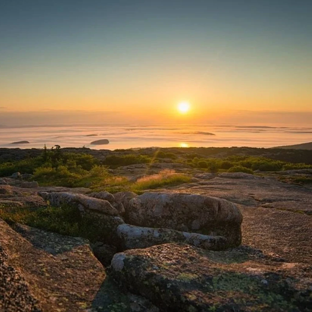 Explore Classic Fall Foliage for 9 days with Globus and discover unforgettable experiences - Photo 1