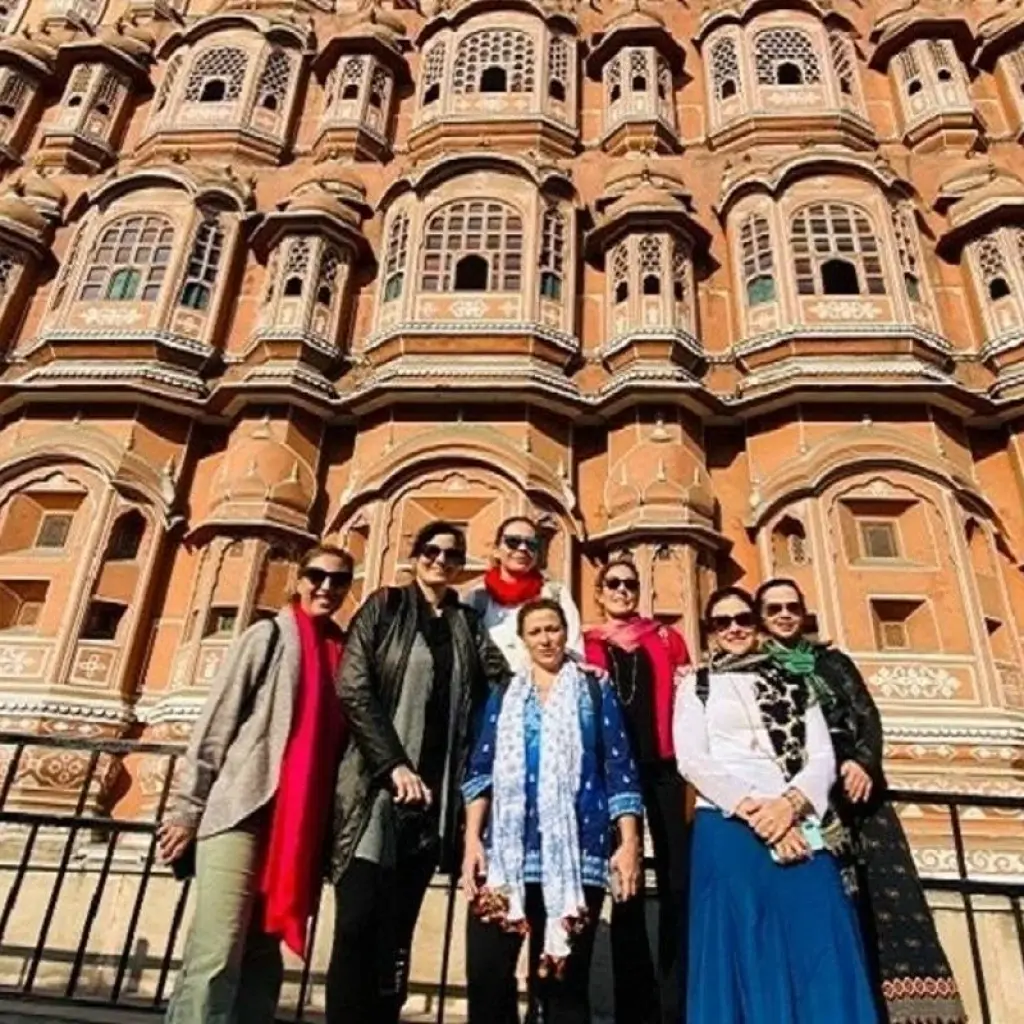 Explore Private Overnight Jaipur Tour from Delhi for 2 days with Aalin Tours and discover unforgettable experiences - Photo 2