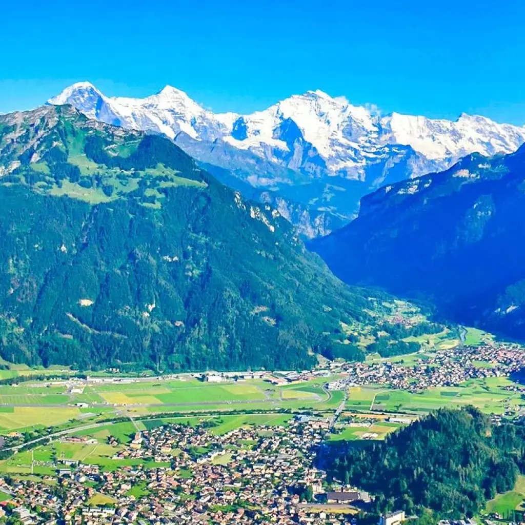 Explore Customized 5 Days Luxury Swiss Family Tour, Private Guide for 5 days with Agate Travel and discover unforgettable experiences - Photo 2