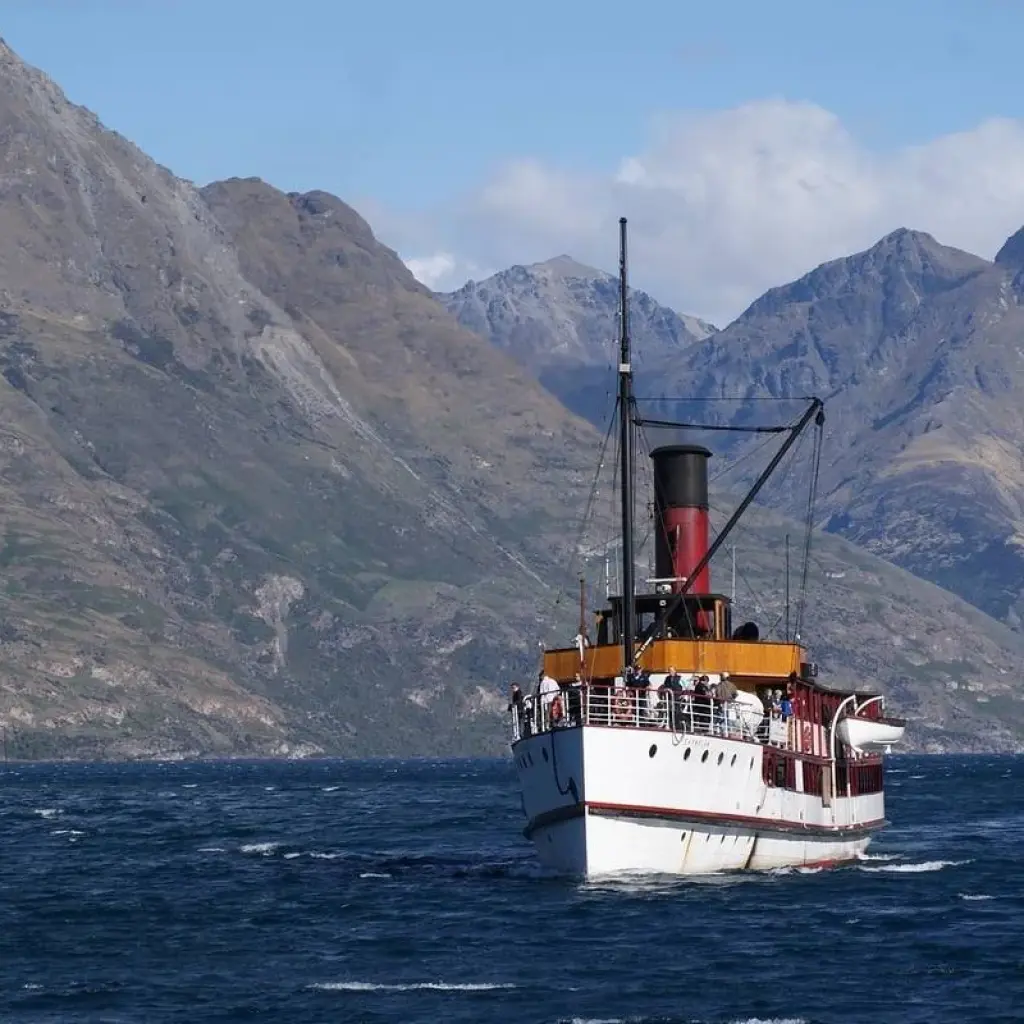 Explore South Island Essence Coach Tour for 5 days with Agate Travel and discover unforgettable experiences - Photo 2