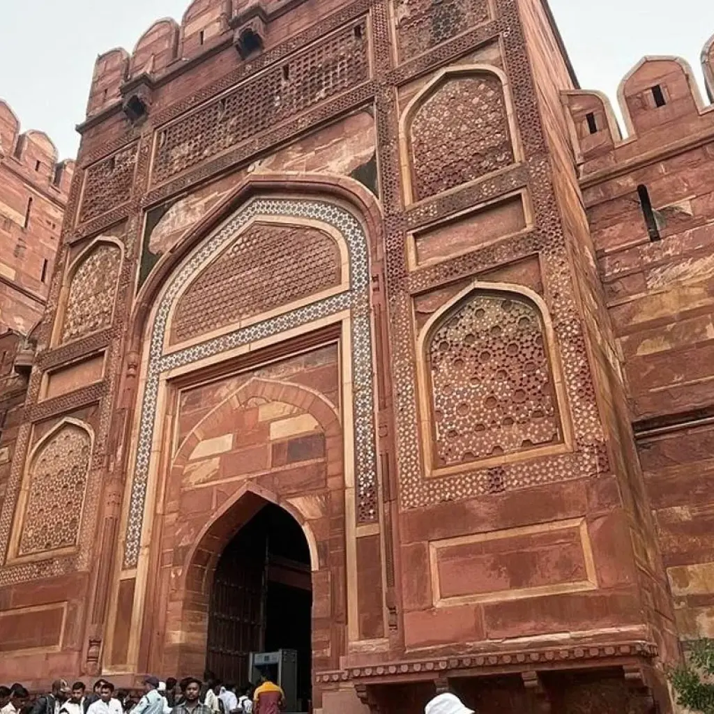 Explore Majestic Himalayan Trails: Valley of Kashmir with Taj Mahal for 8 days with Agora Voyages OPC Pvt Ltd and discover unforgettable experiences - Photo 2