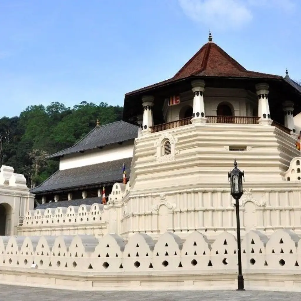 Explore Romantic Escape, Private Tour for 11 days with Aitken Spence Travel and discover unforgettable experiences - Photo 2