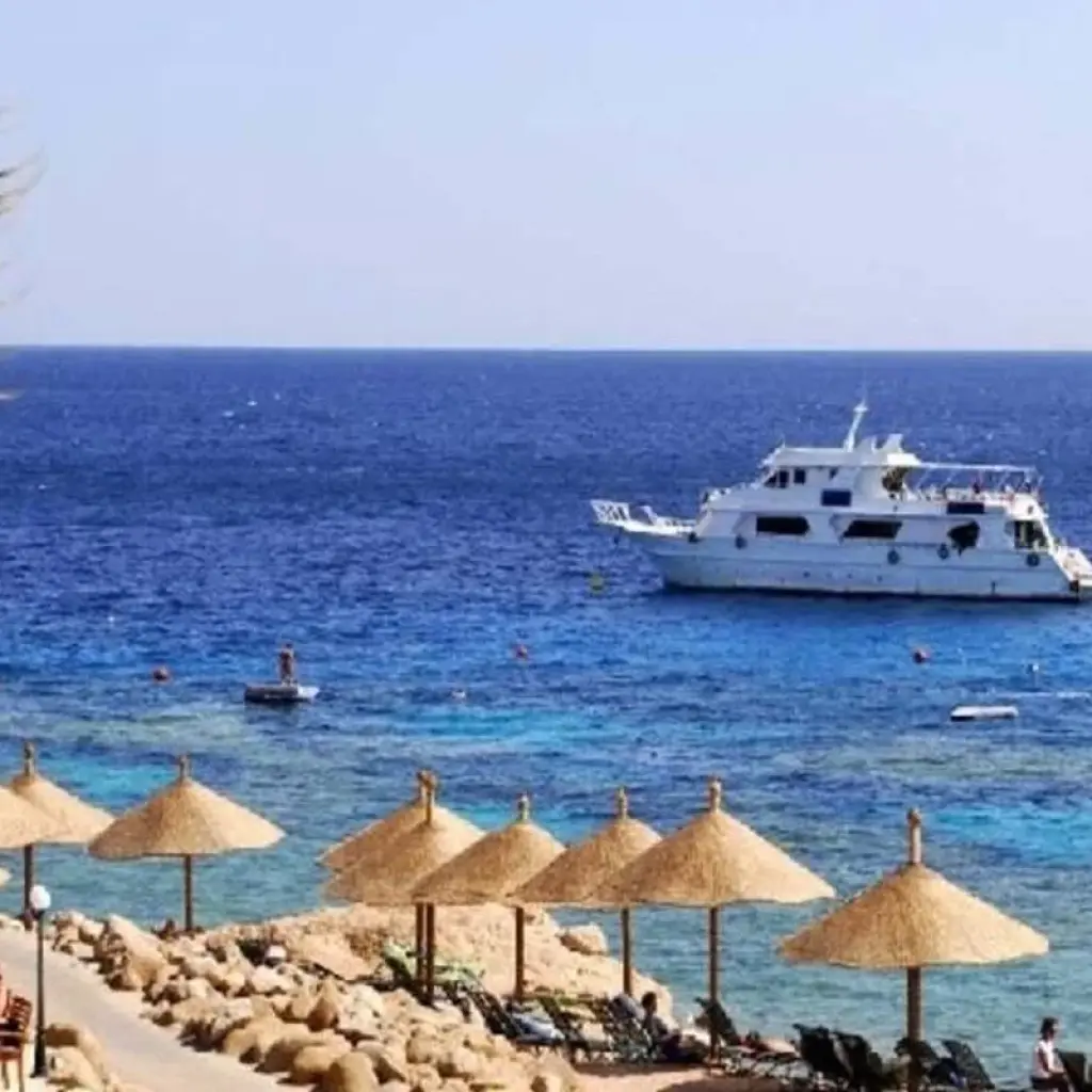 Explore EGYPTIAN FAMILY ADVENTURE for 8 days with Alacart Travel Egypt and discover unforgettable experiences - Photo 2