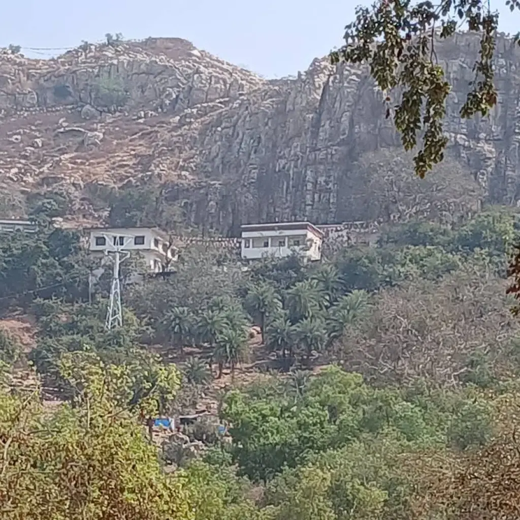 Explore Short Buddhist Tour North India for 8 days with Alkof Holidays and discover unforgettable experiences - Photo 2