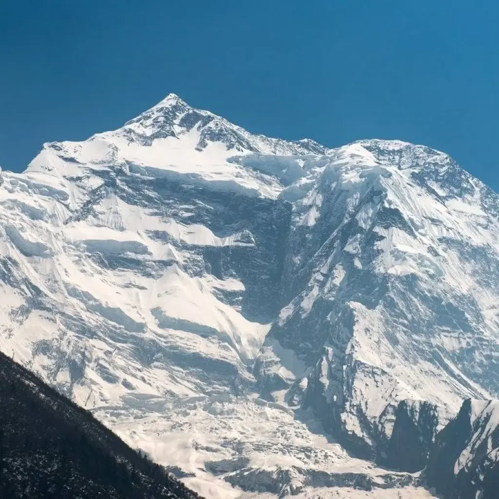 Explore Annapurna Circuit Trek for 12 days with AlpWander Adventures Pvt. Ltd. and discover unforgettable experiences - Photo 2