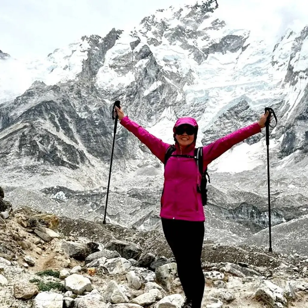 Explore Island Peak Climbing with Everest Base Camp for 19 days with Alpine Club of Himalaya and discover unforgettable experiences - Photo 2