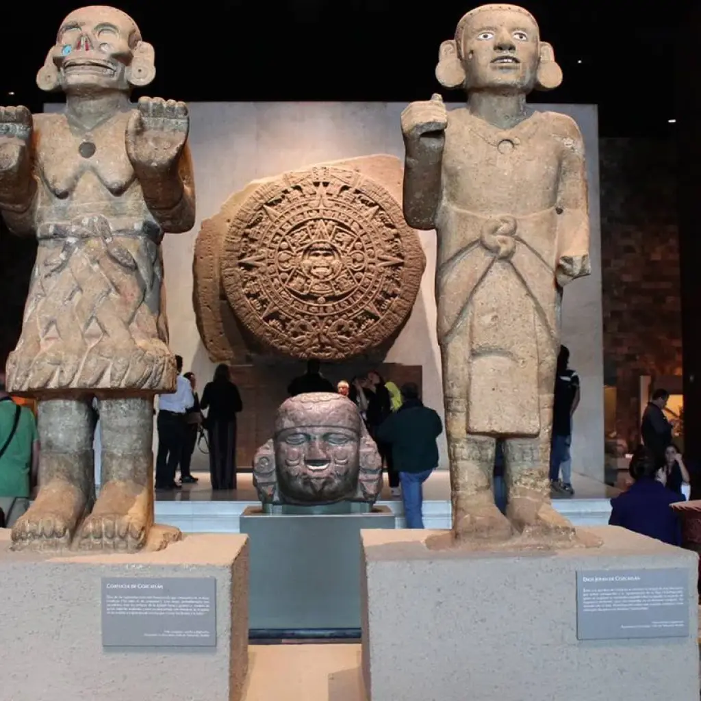 Explore Teotihuacan Early Access & Prehispanic Mexico Walking Tour: A 2-Day Journey Through Time for 2 days with Amigo Tours and discover unforgettable experiences - Photo 2