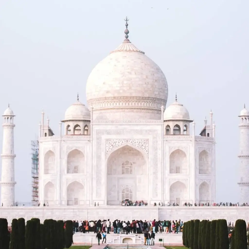 Explore Golden triangle  with Amritsar golden temple for 8 days with Anaisha journey and discover unforgettable experiences - Photo 2