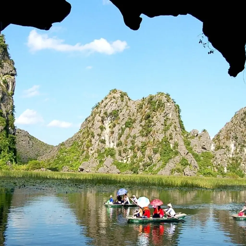 Explore Discover Ha Noi 5 Days 4 Nights (Ha Noi- Ha Long-Ninh Binh) for 5 days with Asia Focus Travel and discover unforgettable experiences - Photo 2