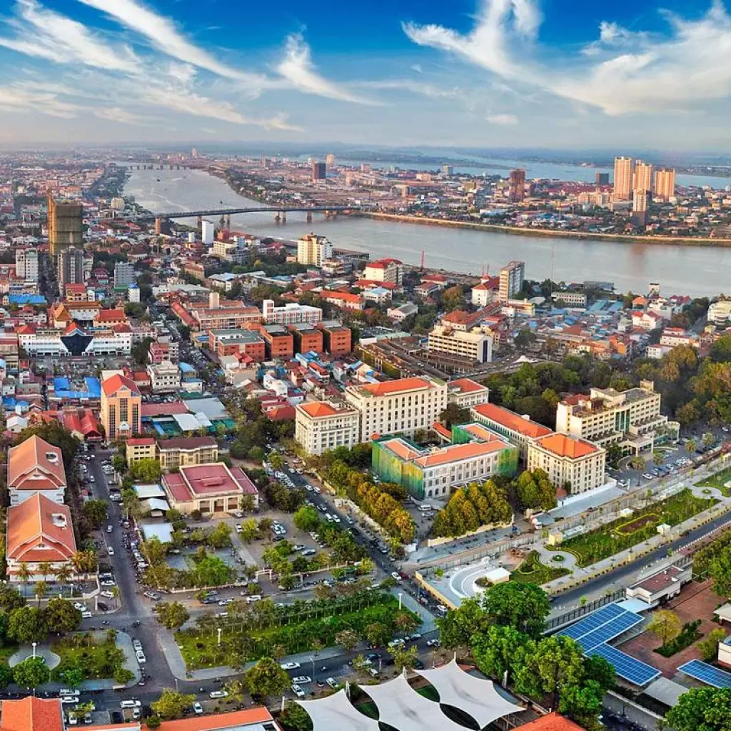 Explore Mekong Discovery (Southbound) 2026 for 8 days with Avalon Waterways and discover unforgettable experiences - Photo 2