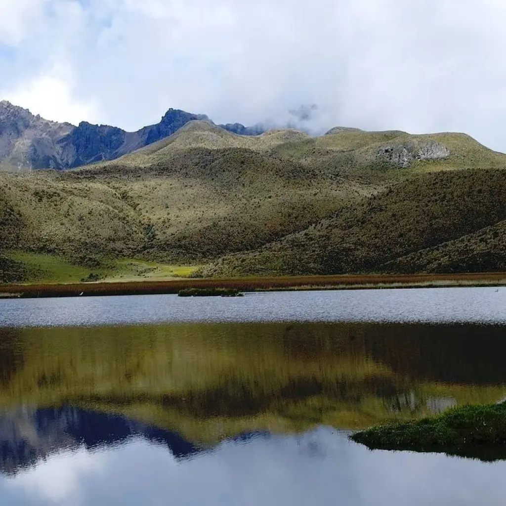 Explore Ecuador Volcanoes Adventure 5D/4N for 5 days with Bamba Travel and discover unforgettable experiences - Photo 2