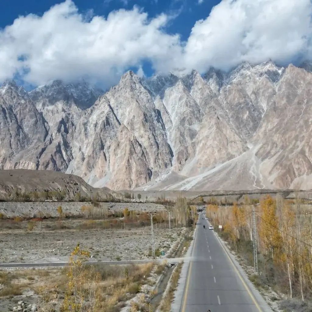 Explore Hunza Valley Nature & Walking Tour for 9 days with Beyond the Valley  and discover unforgettable experiences - Photo 2