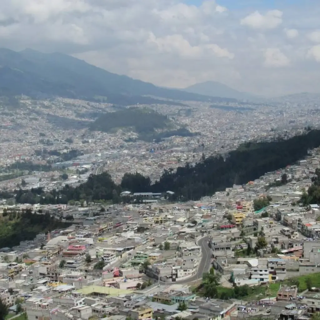 Explore Quito Airport Private Transportation for 1 days with Cami Adventures and discover unforgettable experiences - Photo 2