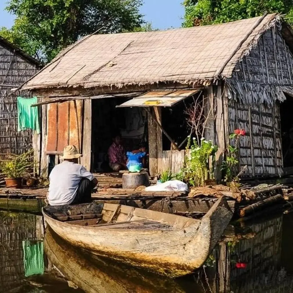 Explore Bayon Adventure for 15 days with Chamaeleon and discover unforgettable experiences - Photo 2