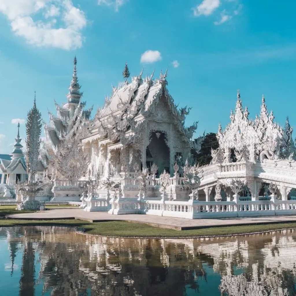 Explore Wonders of Thailand Discovering Ancient Wonders and Natural Beauty from Bangkok to Phuket (2025) for 16 days with Collette and discover unforgettable experiences - Photo 2