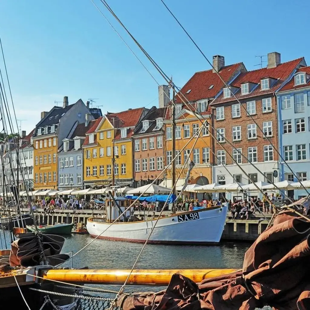 Explore Spectacular Scandinavia  (Copenhagen to Bergen) (2024) for 14 days with Collette and discover unforgettable experiences - Photo 2
