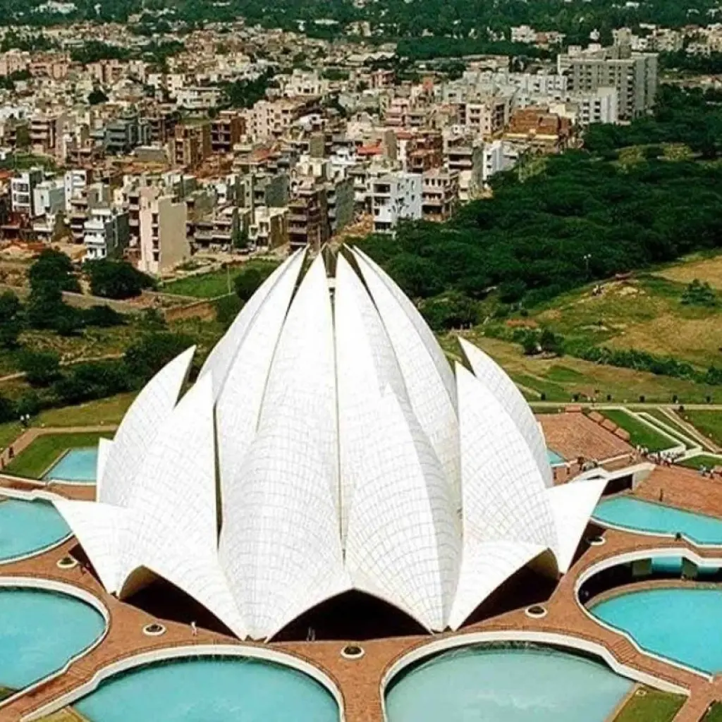 Explore Golden Triangle tour with Vrindavan for 8 days with Coxan Tours and discover unforgettable experiences - Photo 2