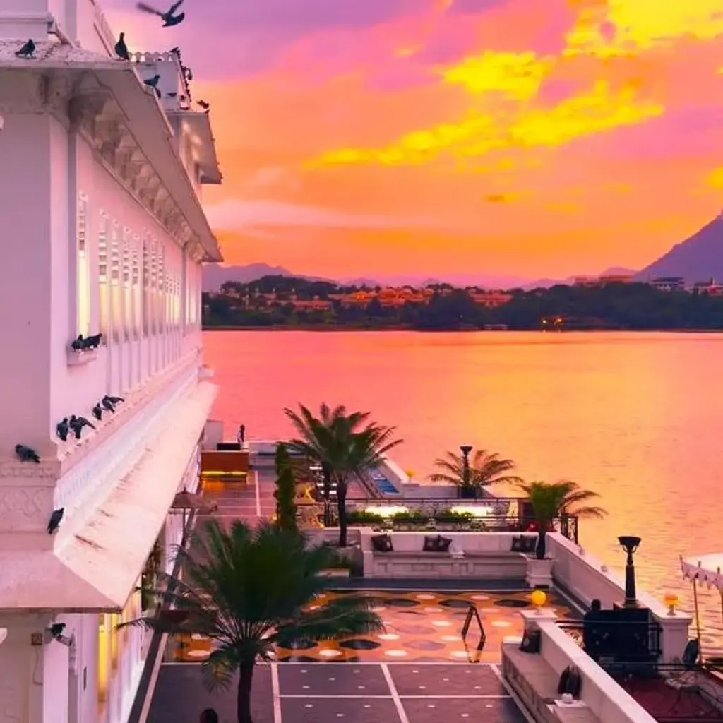 Explore Luxury Golden Triangle Tour with Jodhpur & Udaipur from New Delhi Airport: Taj Mahal, Elephants, Camels and Lakes for 9 days with Creative India Journey and discover unforgettable experiences - Photo 2