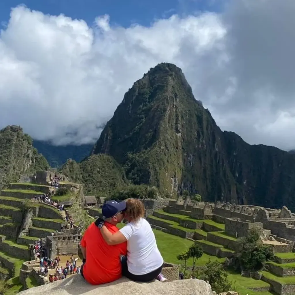 Explore Inca Trail to Machu Picchu 2D/1N for 2 days with Crossover Peru and discover unforgettable experiences - Photo 2
