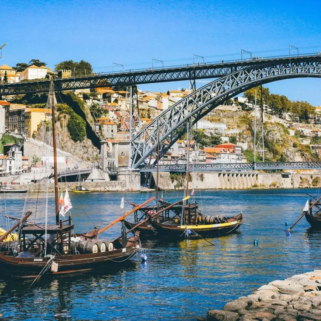 Explore Complete Portugal by Train for 8 days with Culture Trip and discover unforgettable experiences - Photo 2