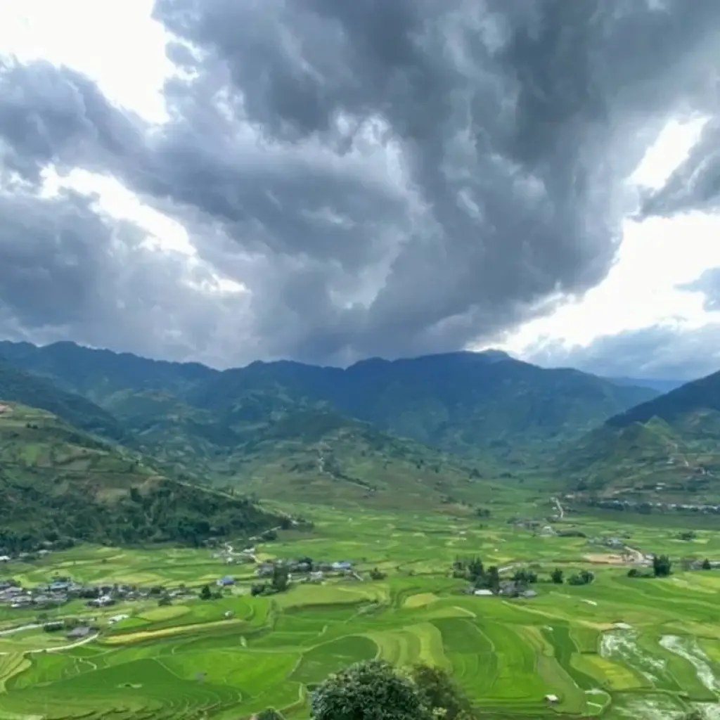 Explore Vietnam Motorbike Tour to Mu Cang Chai, Sapa, Hagiang, Cao Bang, Ba Be lake for 14 days with DNQ Travel and discover unforgettable experiences - Photo 2
