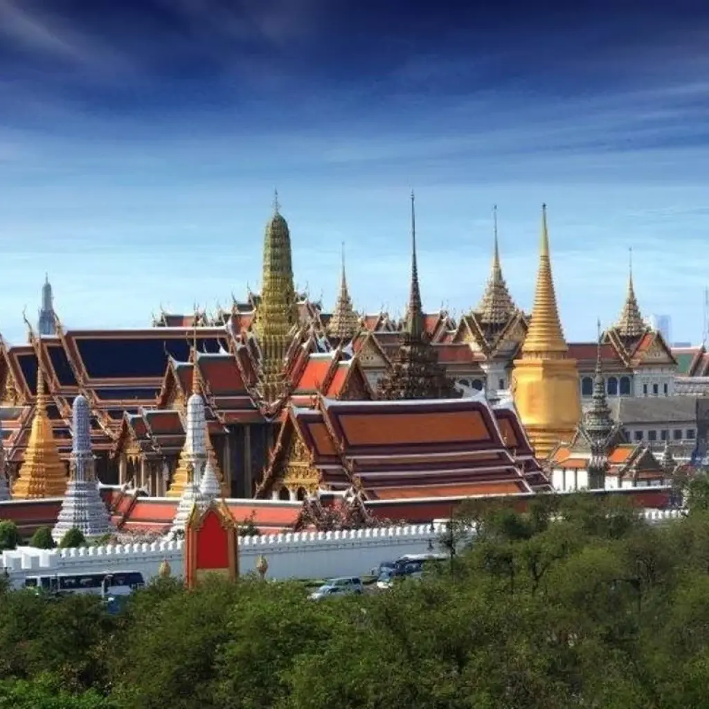 Explore Bangkok Basics & Phuket Beach Break, Small Group Tour for 7 days with Destination Services Thailand and discover unforgettable experiences - Photo 2