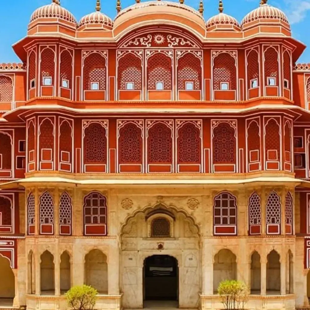 Explore Luxury Golden Triangle Tour for 5 days with Divyan Holidays and discover unforgettable experiences - Photo 2