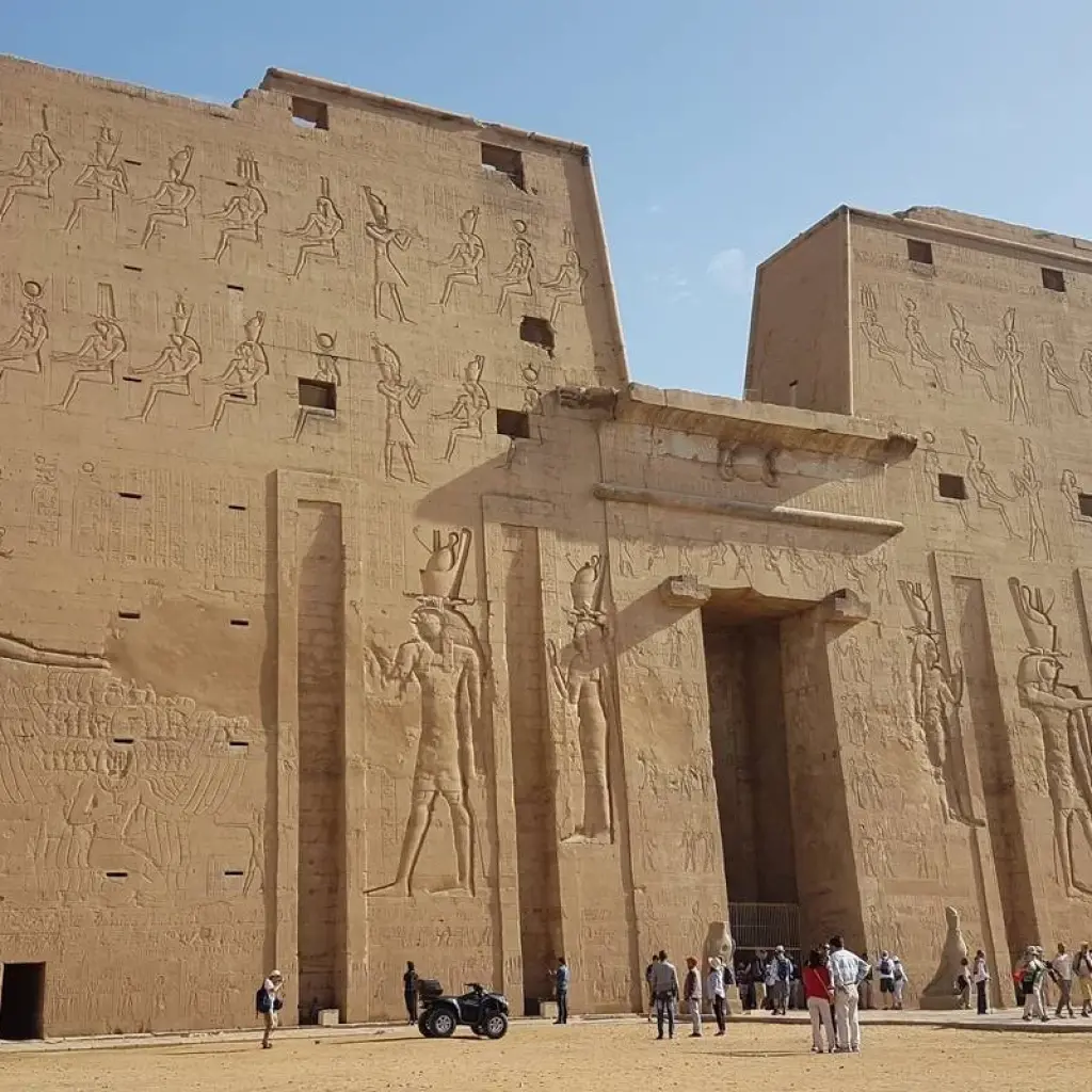 Explore Egypt Luxury Vacation package 10 Day Cairo, Luxor , Aswan & Nile Cruise for 10 days with Egypt Tour Pro  and discover unforgettable experiences - Photo 2