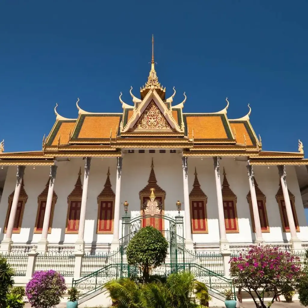 Explore Wonders of Vietnam, Cambodia & the Mekong 2025-2026|2026-2027 for 13 days with Emerald Cruises and discover unforgettable experiences - Photo 2