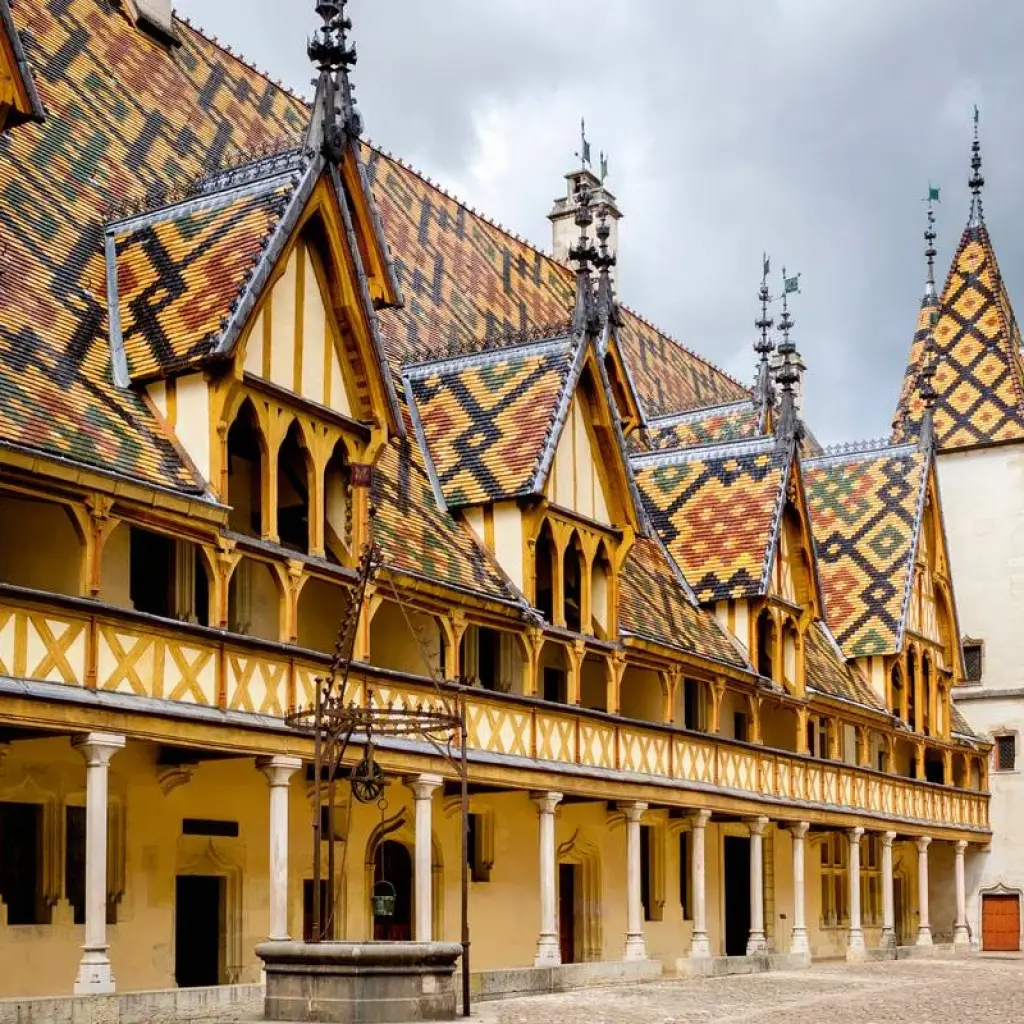 Explore Discover the Rivers of France & Portugal 2026 - 15 Days (33 destinations) for 15 days with Emerald Cruises and discover unforgettable experiences - Photo 2