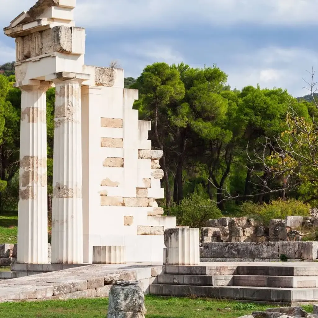 Explore Tracing the Steps of Hercules in the Peloponnese 7 days for 7 days with Epos Travel & Tours and discover unforgettable experiences - Photo 2