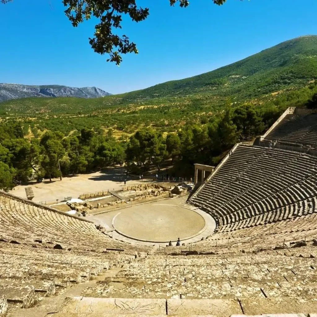 Explore Absolutely Greek for 8 days with Eskapas and discover unforgettable experiences - Photo 2