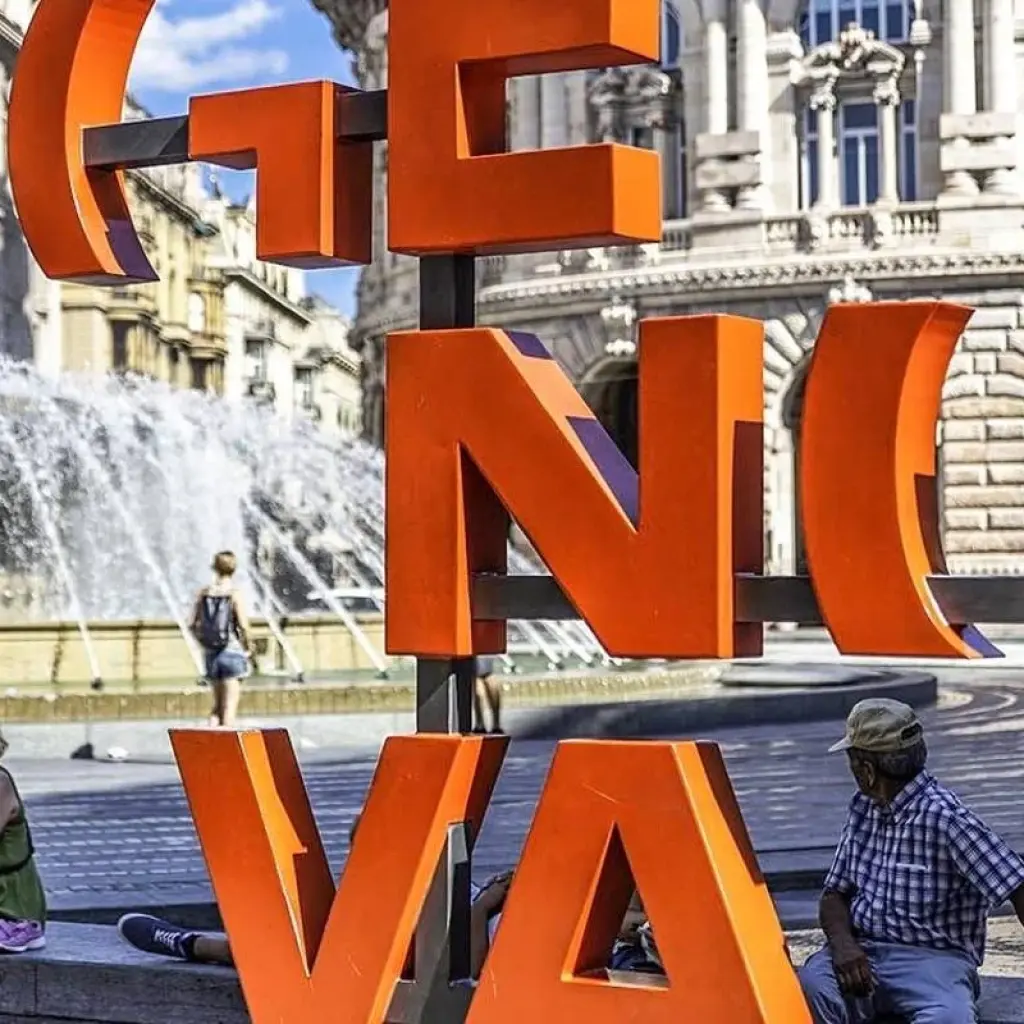 Explore 7 Days Northern Lakes and Italian Riviera Tour - from Milan for 7 days with Europeando Europa and discover unforgettable experiences - Photo 2