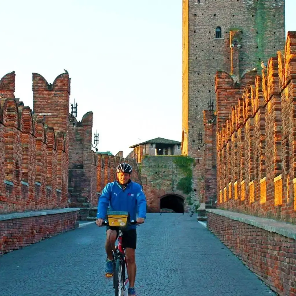 Explore Lake Reschen - Verona with charm 8/7 for 8 days with Eurobike and discover unforgettable experiences - Photo 2