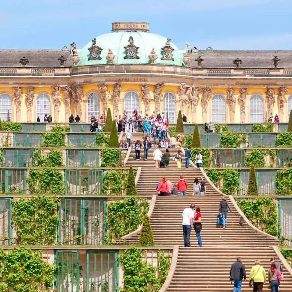 Explore Prague and Germany ROT for 8 days with Europamundo and discover unforgettable experiences - Photo 2