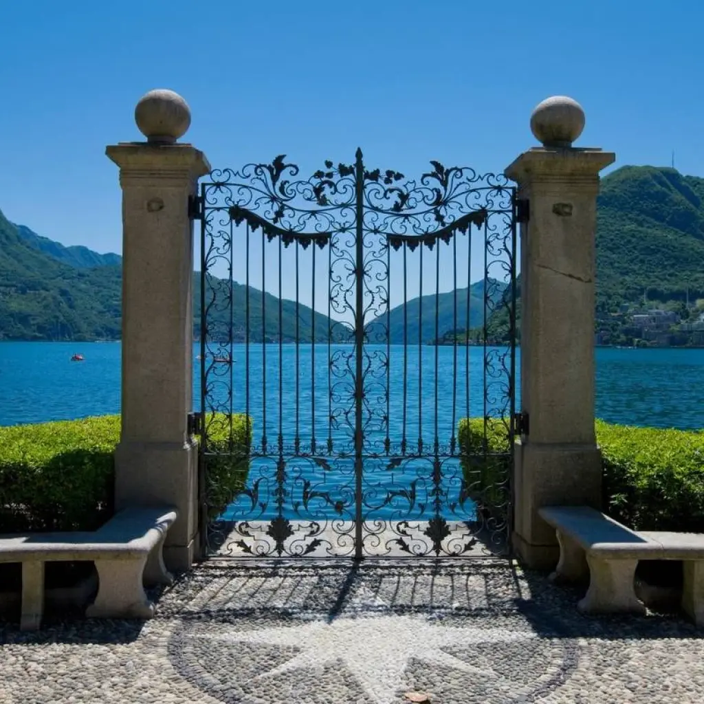 Explore Harmonious Europe for 13 days with Europamundo and discover unforgettable experiences - Photo 2