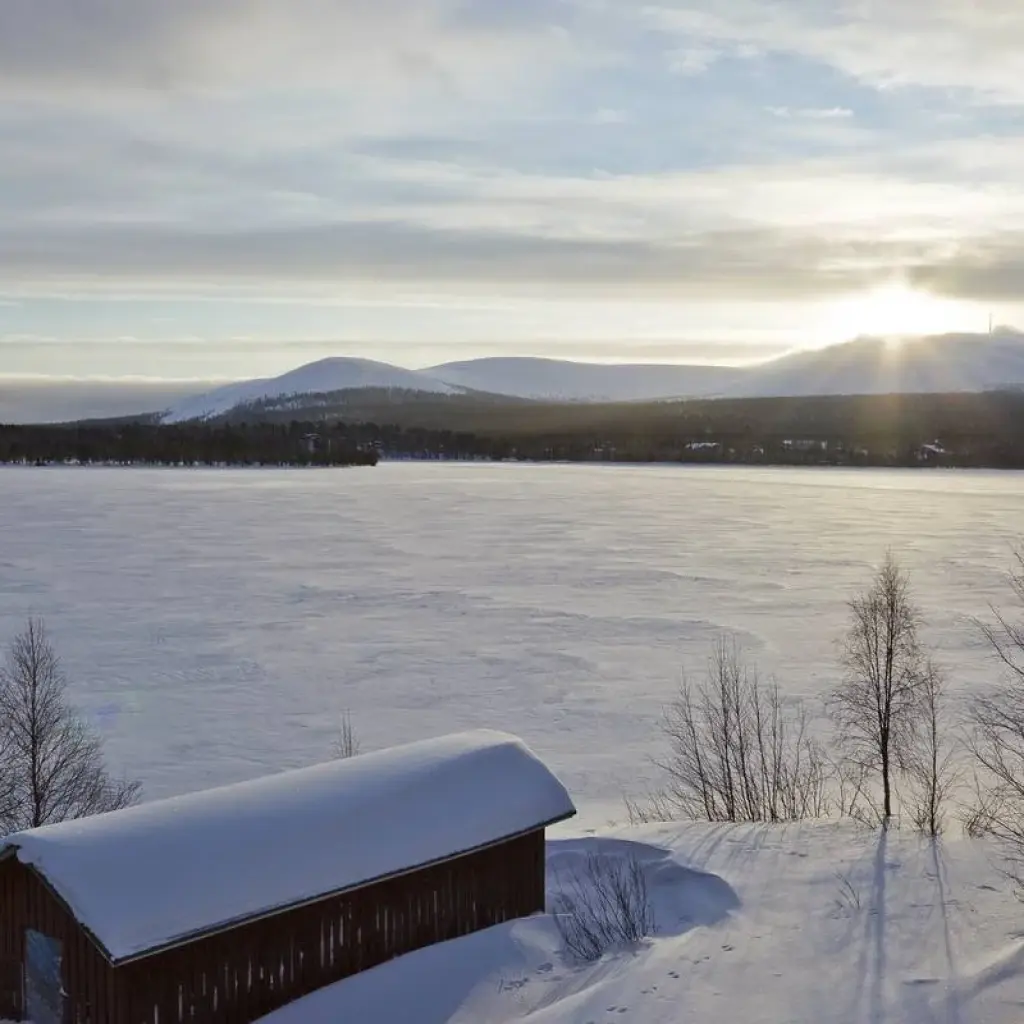 Explore Cross-Country Skiing in Lapland for 8 days with Exodus Adventure Travels and discover unforgettable experiences - Photo 2