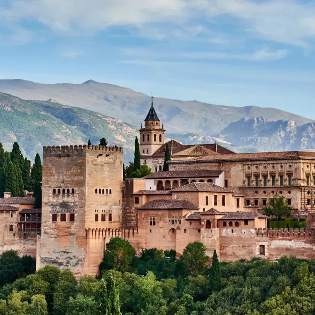 Explore Spanish Ole with Lisbon for 14 days with Europamundo and discover unforgettable experiences - Photo 2