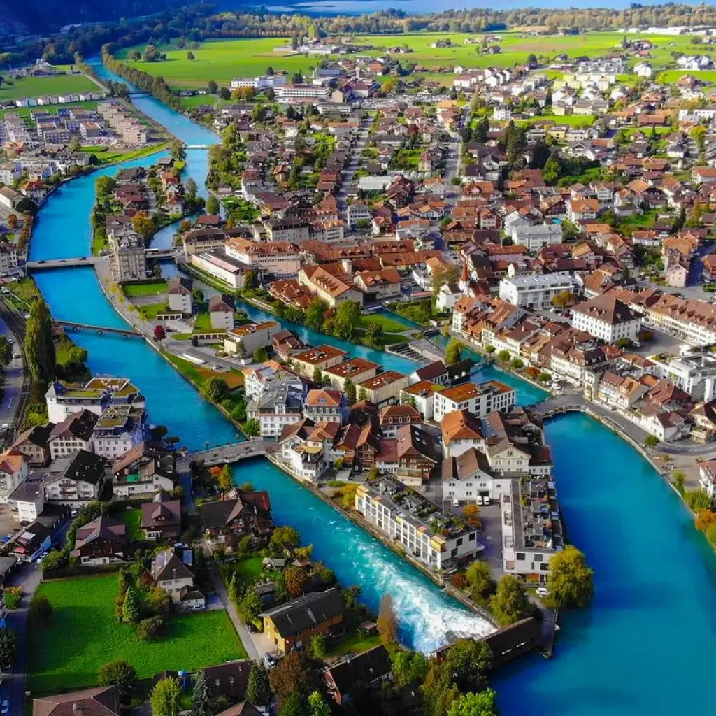 Explore Classic Europe for 14 days with Expat Explore Travel and discover unforgettable experiences - Photo 2