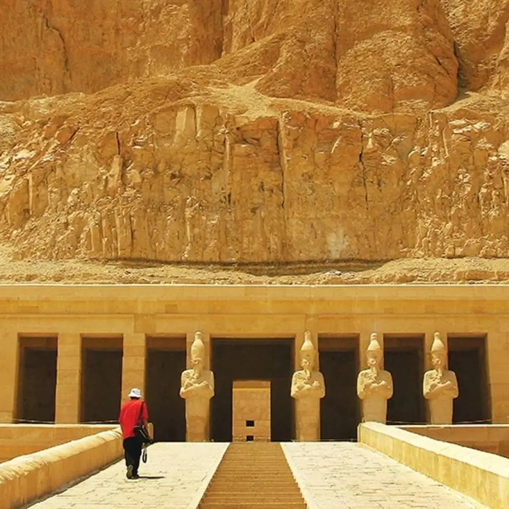 Explore Classic Egypt with Nile Cruise + Red Sea Extension for 13 days with Explore! and discover unforgettable experiences - Photo 2