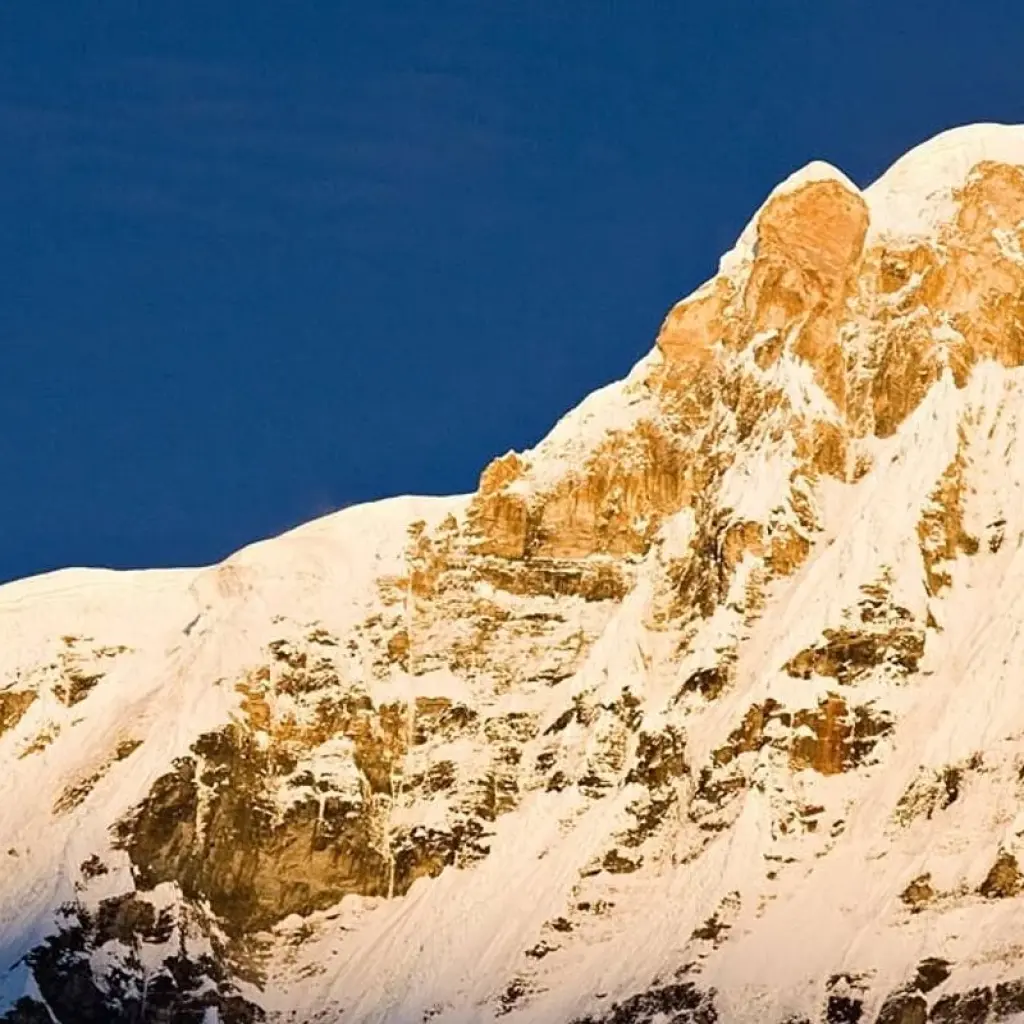 Explore 17 Days -ANNAPURNA WITH TILICHO LAKE (including Thorong Phedi) for 17 days with Female Guide Holiday and discover unforgettable experiences - Photo 2