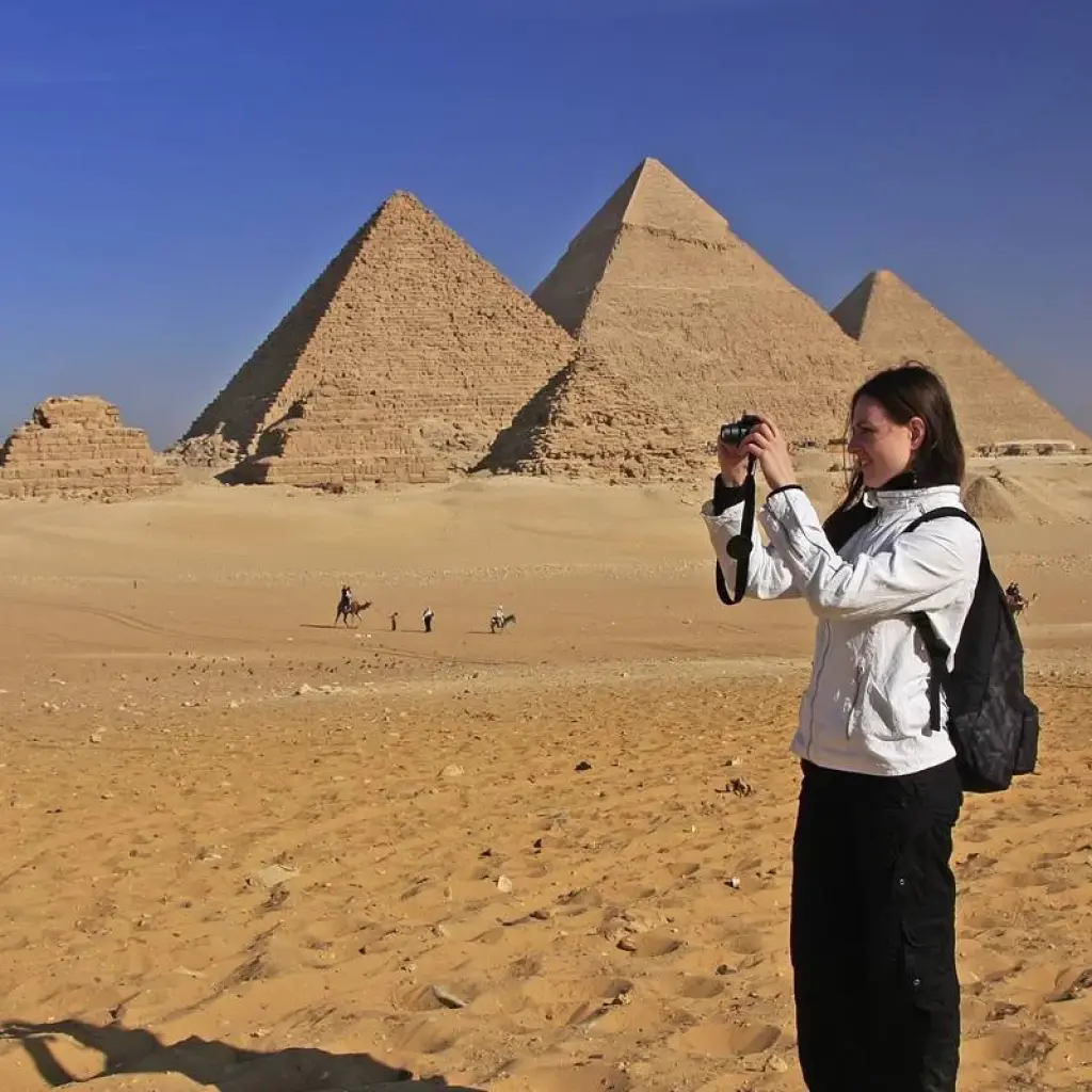 Explore Best of Jordan & Egypt for 14 days with Flo Tours and discover unforgettable experiences - Photo 2