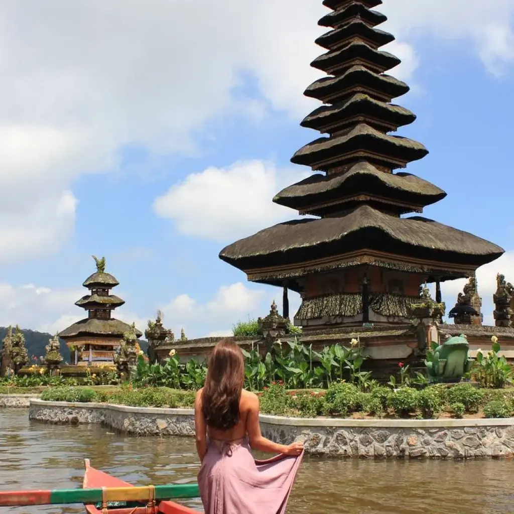 Explore Bali Instagram 3 Day Tour: The Most Famous Spots (Private & All-Inclusive) for 3 days with ForeverVacation and discover unforgettable experiences - Photo 2