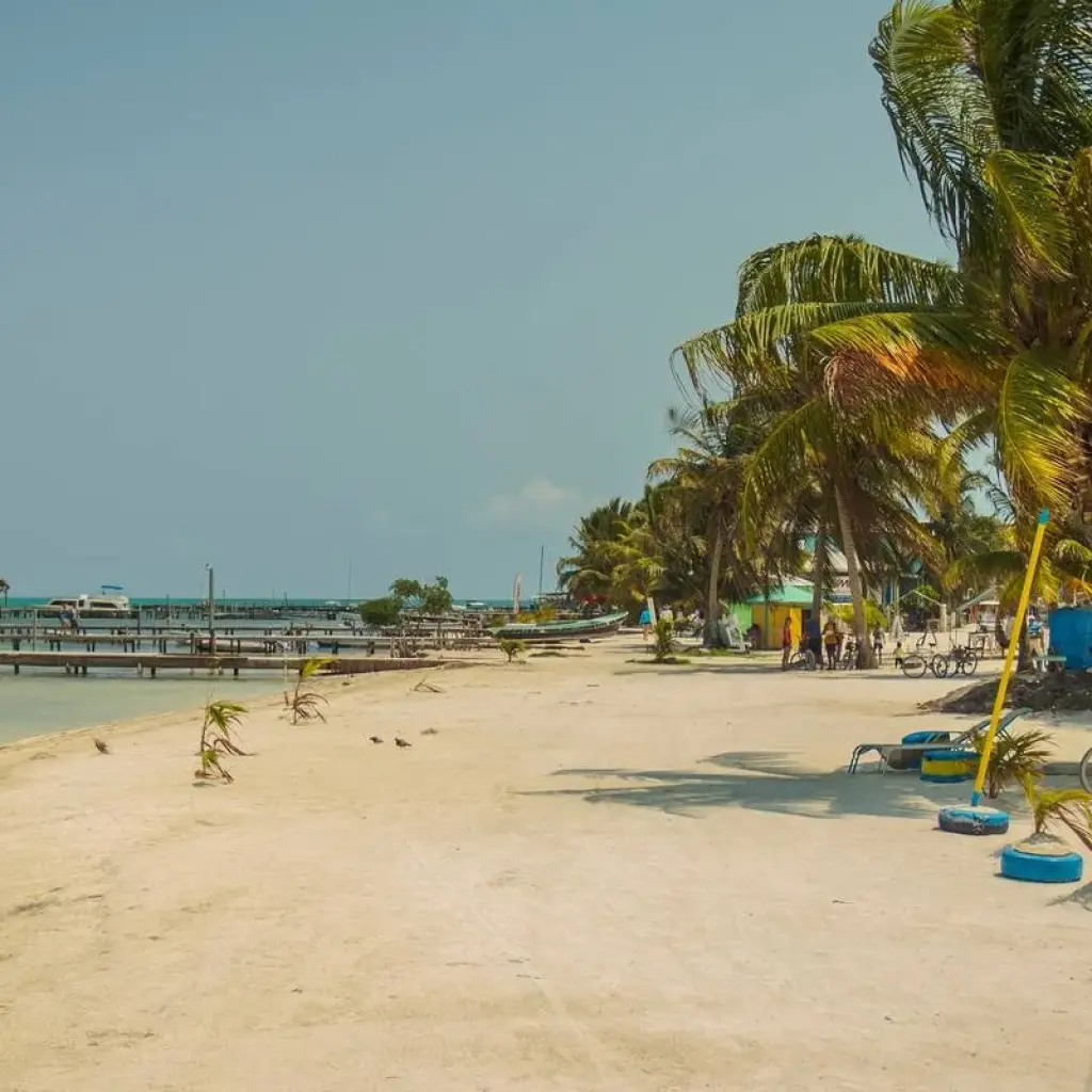 Explore Mayan Sun Southbound: Boat Rides & Ruins for 16 days with G Adventures and discover unforgettable experiences - Photo 2