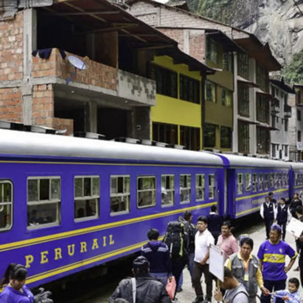 Explore Peru essentials 10 days for 10 days with Gulliver Expeditions and discover unforgettable experiences - Photo 2