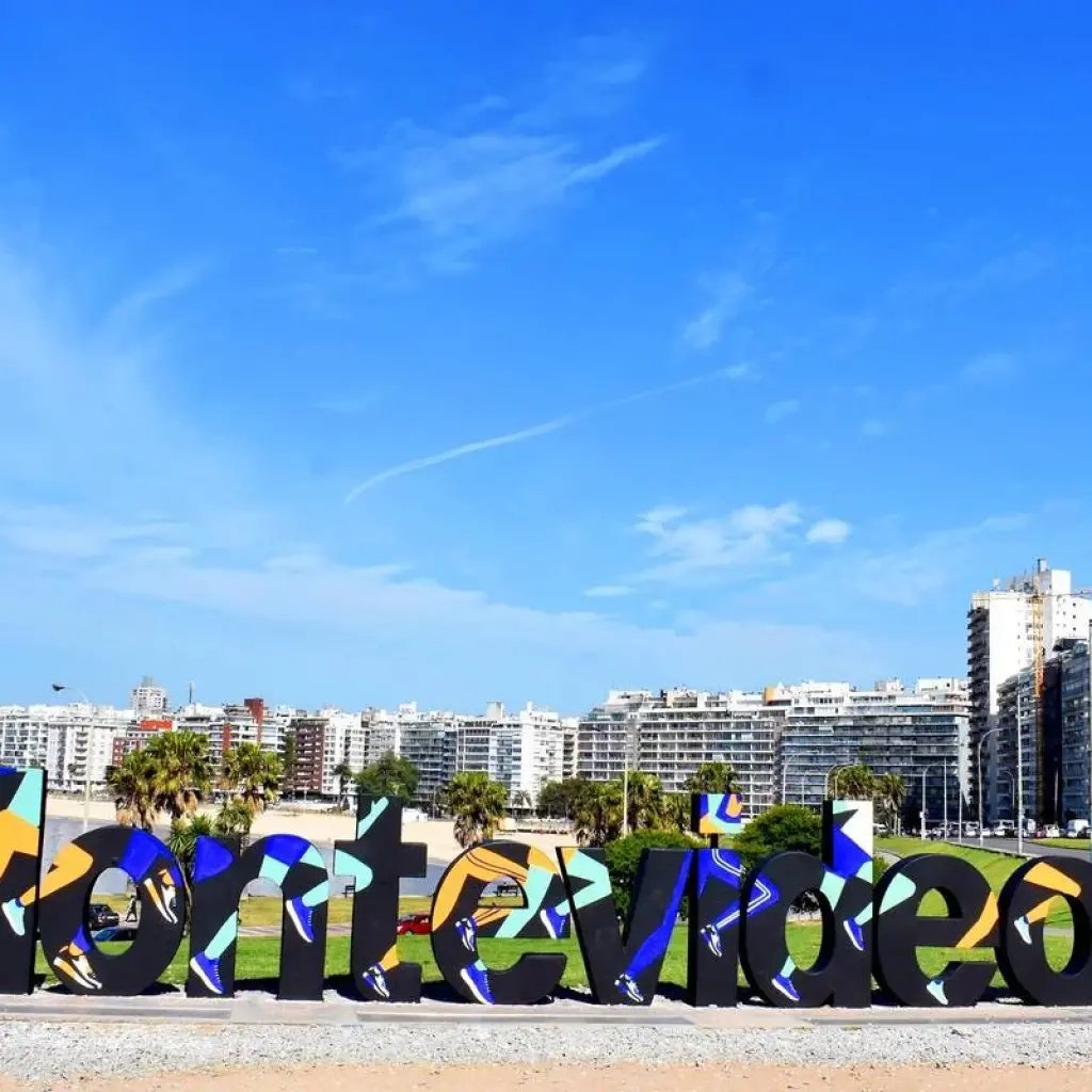 Explore Montevideo + Colonia, Uruguay (3 Nights) for 4 days with Hi Travel Argentina and discover unforgettable experiences - Photo 2