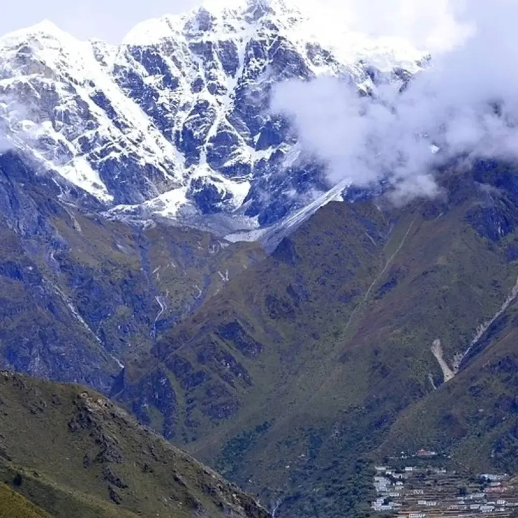Explore Annapurna Skyline Trek - Nepal for 12 days with Himalayan Planet Adventures and discover unforgettable experiences - Photo 2