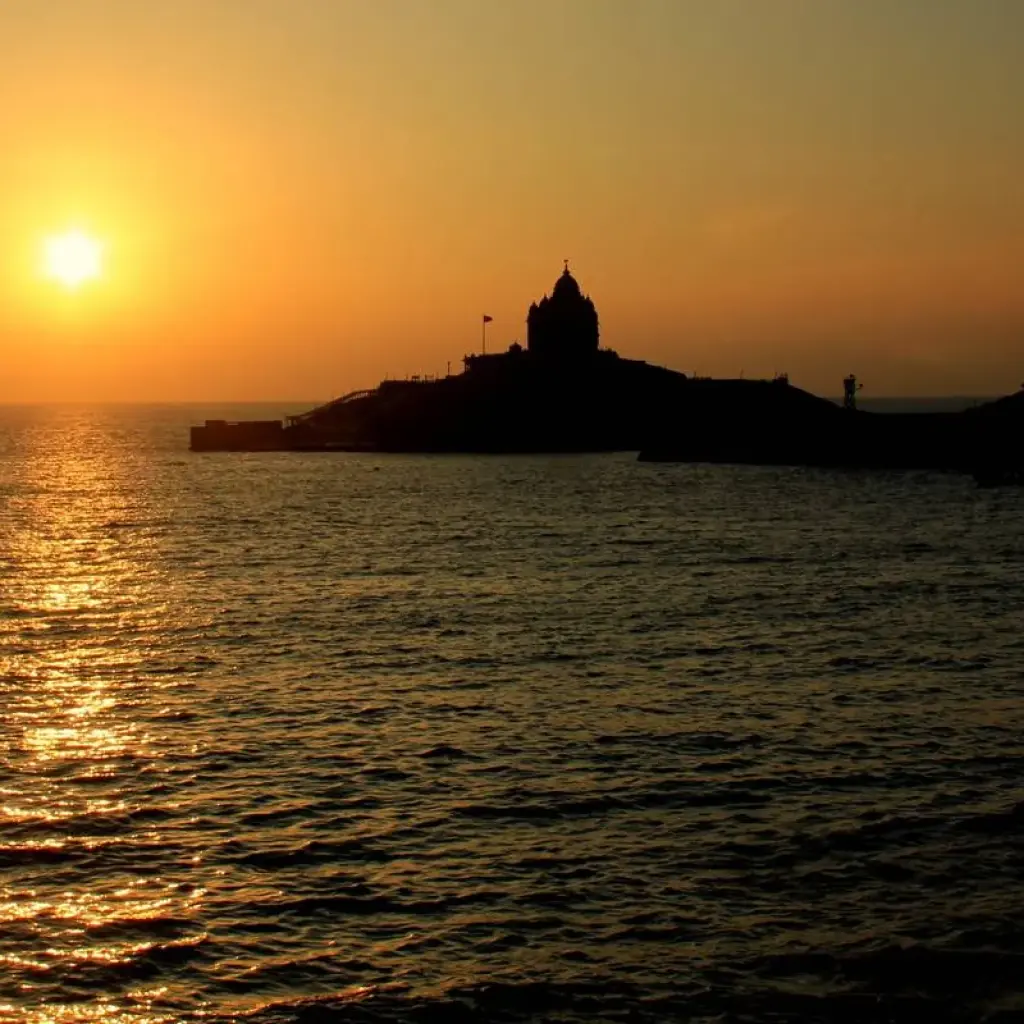 Explore Kerala Backwater With Exotic Beaches for 7 days with Holidays At and discover unforgettable experiences - Photo 2