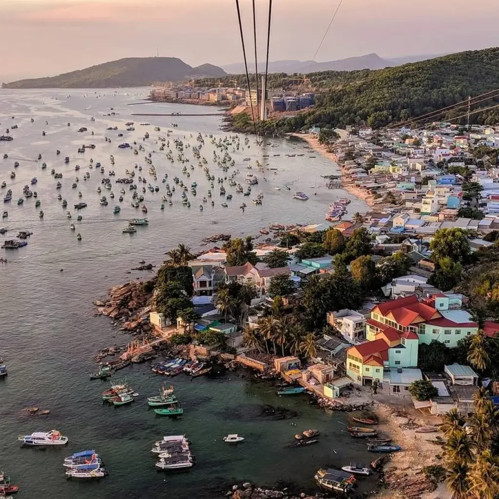 Explore Classic Vietnam with Beach Vacation on Phu Quoc for 15 days with Indochina Travels and discover unforgettable experiences - Photo 2