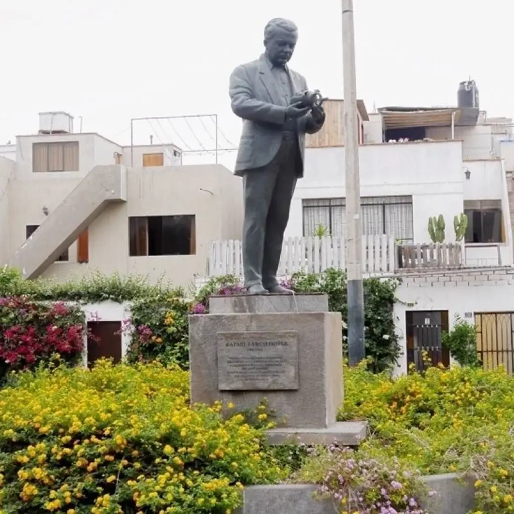 Explore 8 days - Central and North Peru:. Lima - Paracas - Mancora for 8 days with PVTravels and discover unforgettable experiences - Photo 2